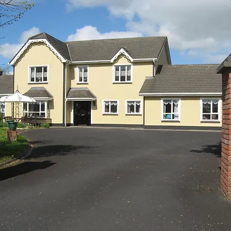 Headley Court Shannon