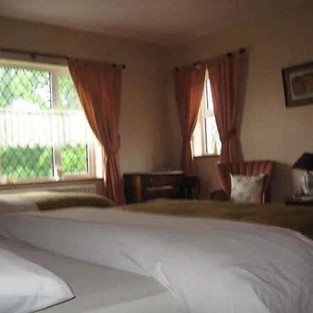 Headley Court Bed and breakfast