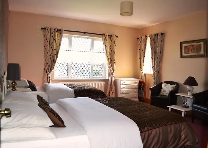 Couette-café Headley Court 4*