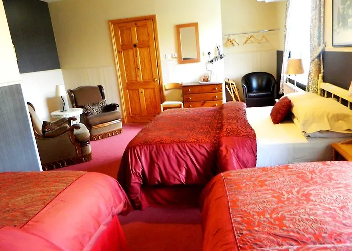 Headley Court Shannon