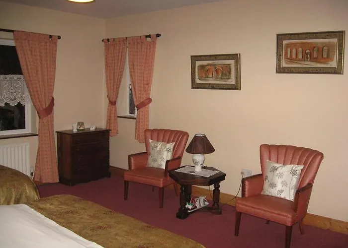 Headley Court 4* 섀넌