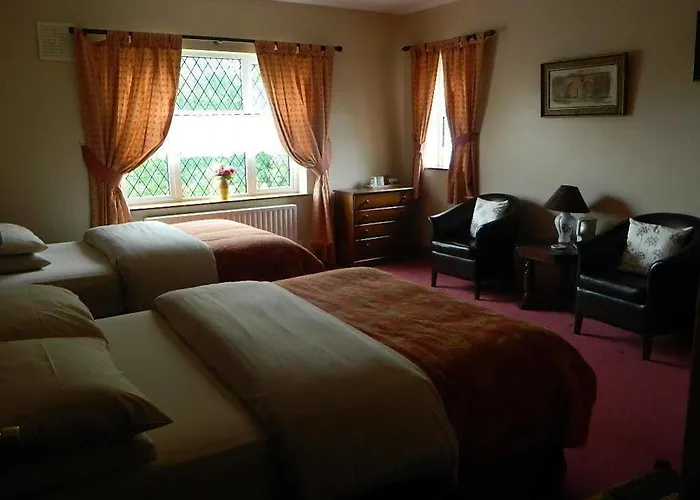 Headley Court Couette-café 4*